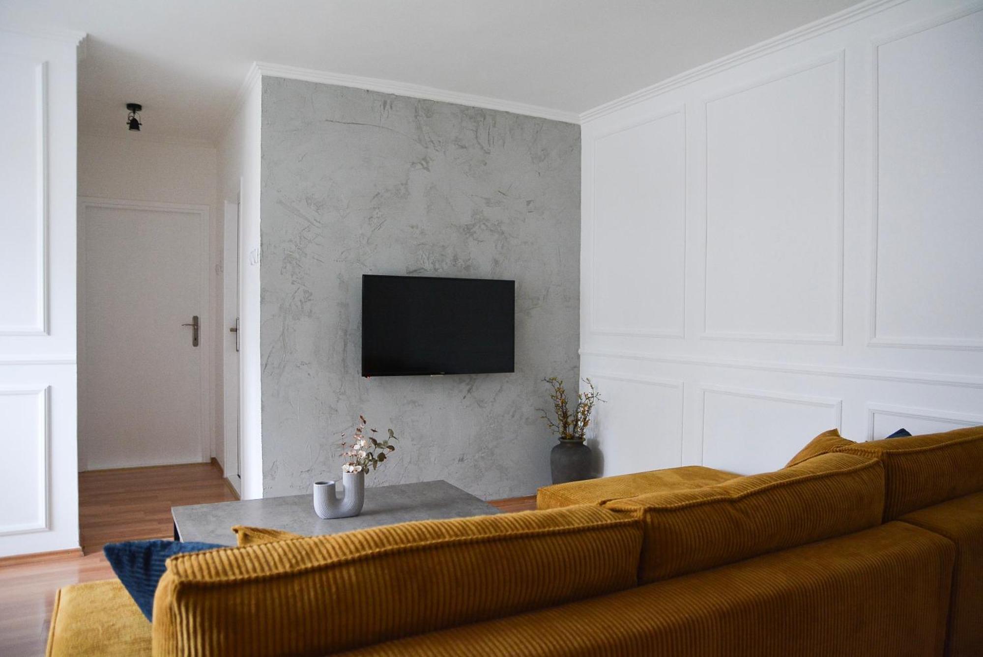 Crown Apartment 4 سوبوتيتْسا المظهر الخارجي الصورة