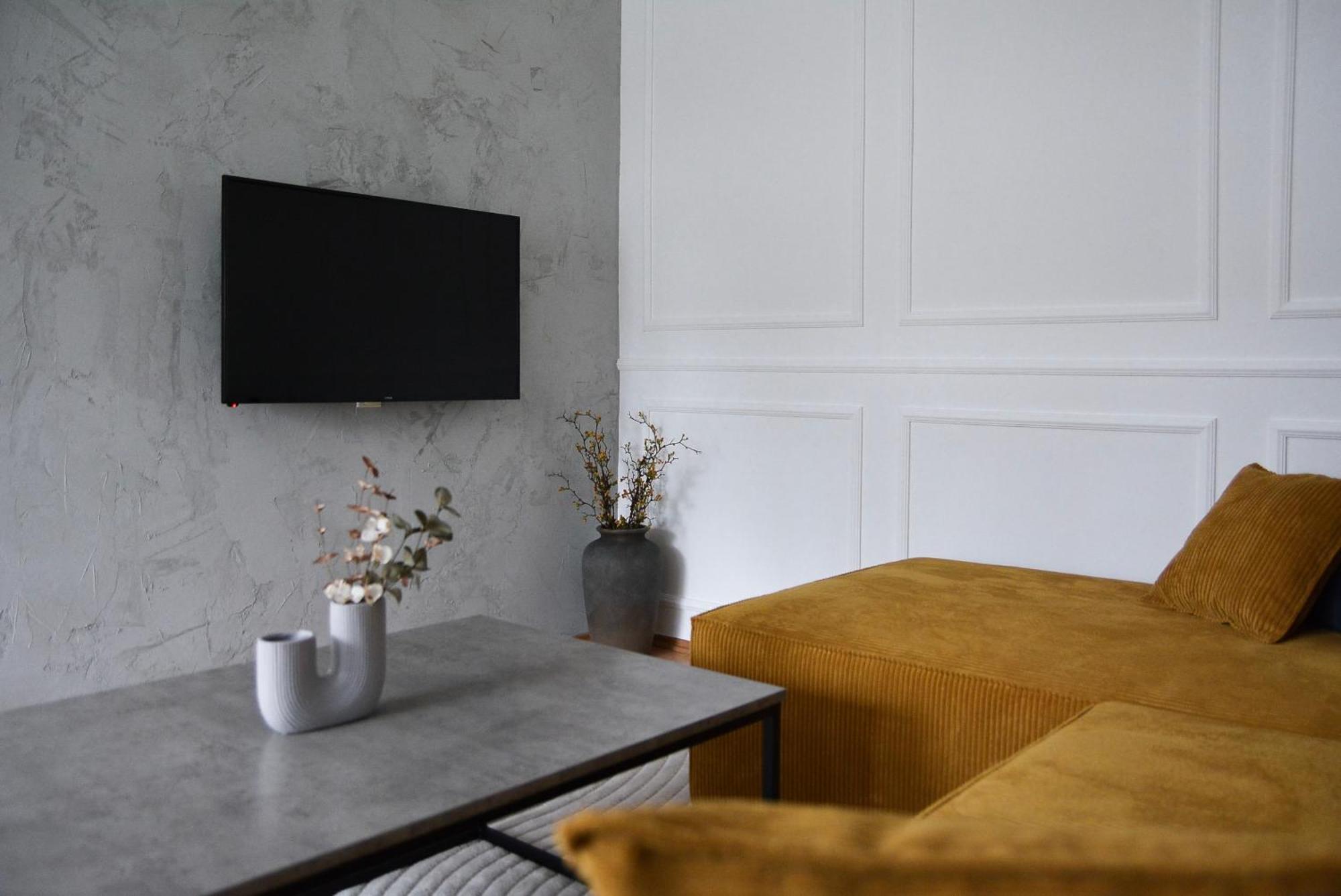 Crown Apartment 4 سوبوتيتْسا المظهر الخارجي الصورة