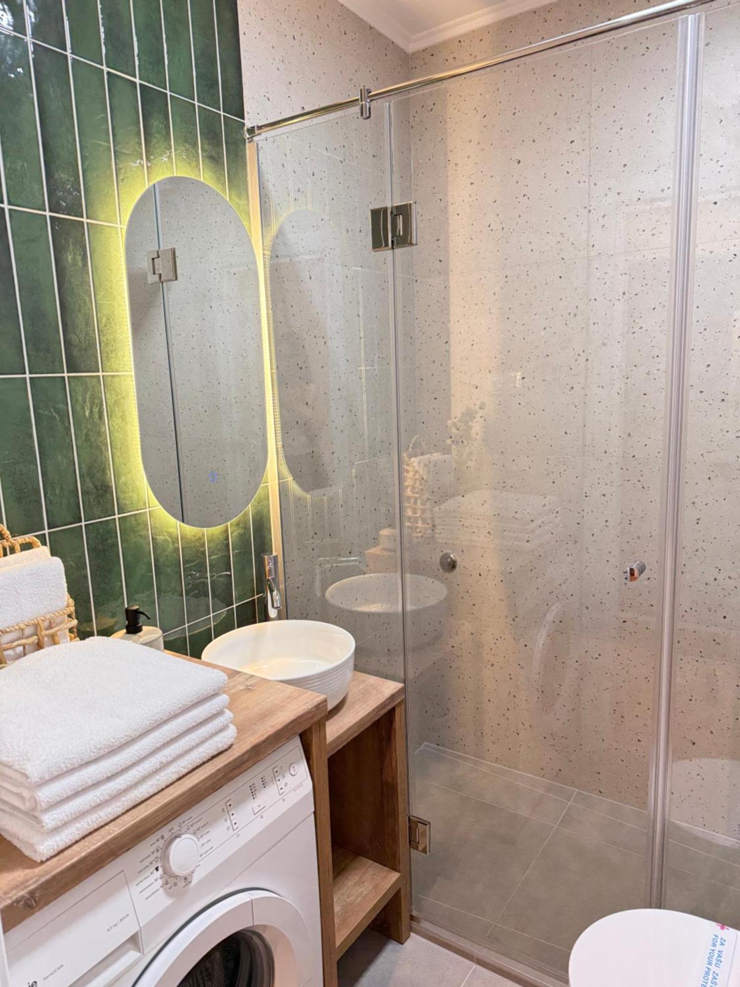 Crown Apartment 4 سوبوتيتْسا المظهر الخارجي الصورة